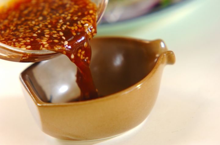 お刺身サラダの卵黄ソースの作り方2