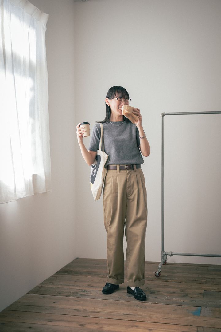 初夏のチノパンコーデ。サマーニットを合わせて上品さを叶えよう！【FUDGE FRIEND おしゃれさんの毎日コーディネート vol.379｜UMI】