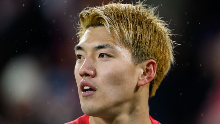 日本代表MF堂安律と結婚した奥様、SNS更新「既に沢山のお祝いメッセージを頂いておりますが」