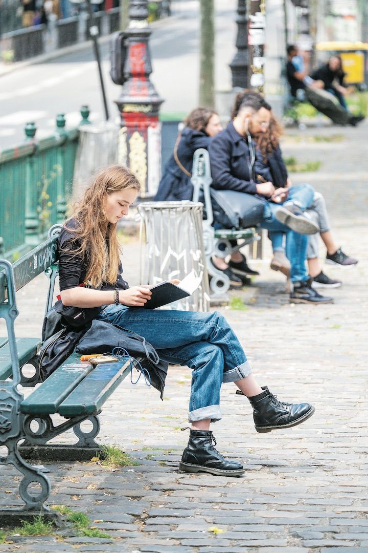 ユニクロの白Tは万国共通の夏アイテム！ 【海外のおしゃれさんの一週間コーデ】