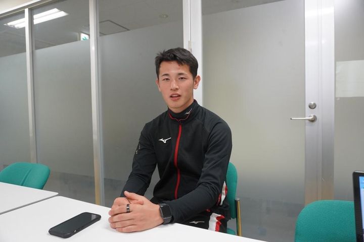 「僕はこのために記者を‪…‪」‬ヴィッセル神戸MF山内翔の取材中にあった思いがけないエピソード