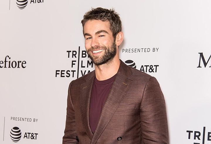 画像2: チェイス・クロフォードがまさかの出会い系アプリを開始