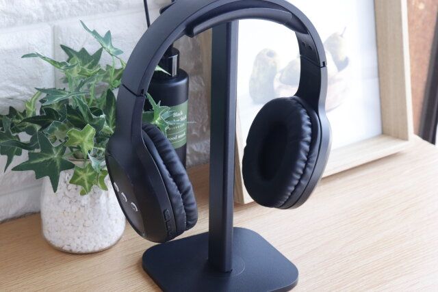 キャンドゥ ヘッドフォンスタンド 使用例 デザイン