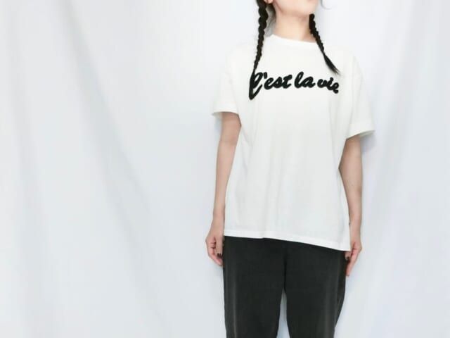 coca コカ 刺繍Tシャツ 着画