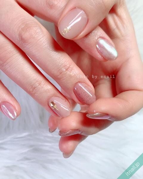 chic by enailが投稿したネイルデザイン [photoid:I0097751] via Itnail Design (735163)