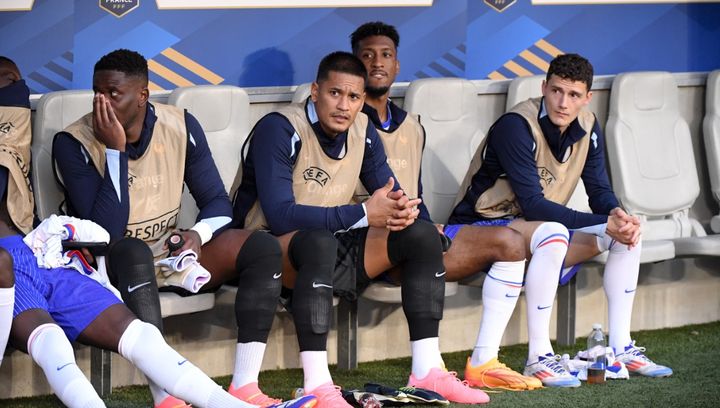 「ポジションは左、ベンチの（笑）」フランス代表で控えのパヴァール、EUROに向けて自虐