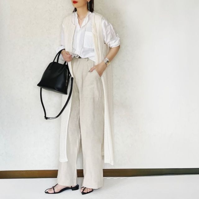 MATレースジレを着用したコーデ