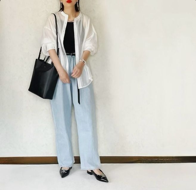 TT＊ゼンゴサシアーシャツを着用したコーデ