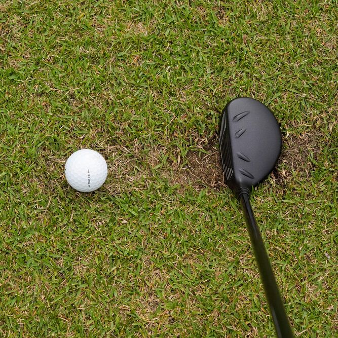 打ったあとのターフ跡で“当たらない”理由がわかる！ しっかり飛ばすためのミス対策