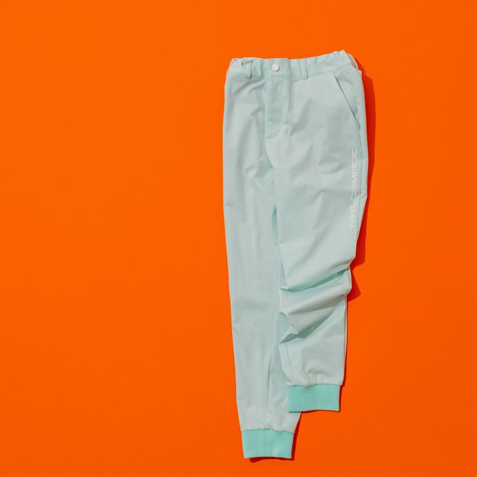 パンツ派ゴルファー必見！ 新美脚パンツはこの3ブランドがおすすめ