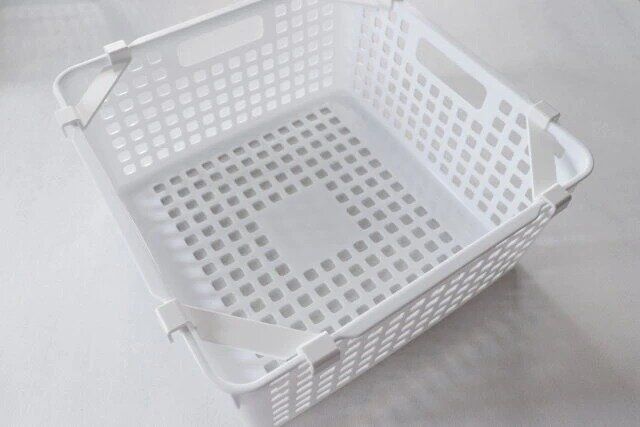 ダイソーの重ねる収納グッズ