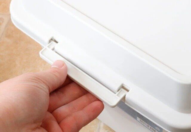 ダイソーの重ねる収納グッズ