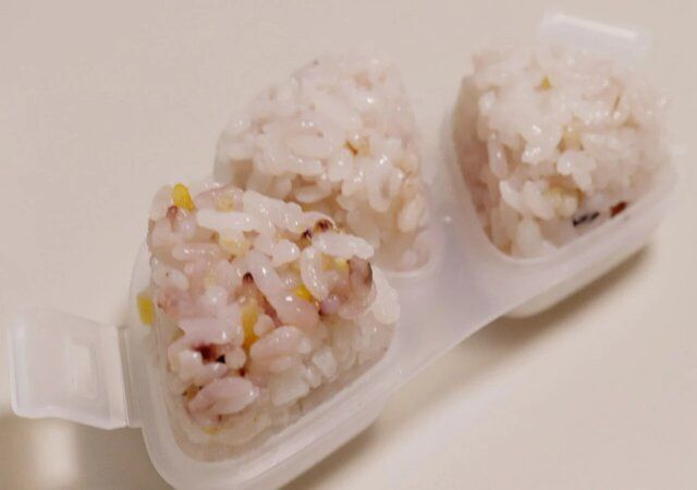 セリア ふるだけひと口三角おにぎり 使用例