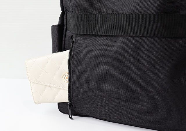 バックパック 貴重品ポケット