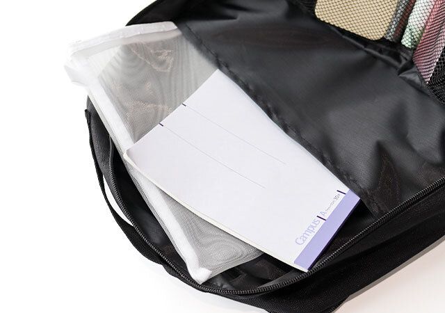 バックパック 書類ポケット