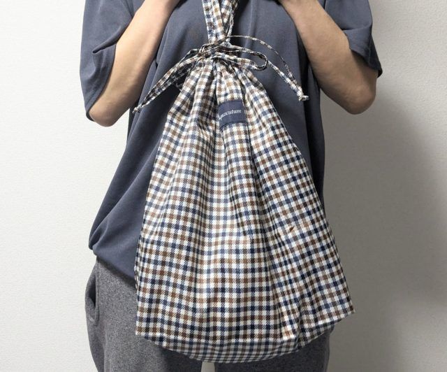 アクアスキュータム