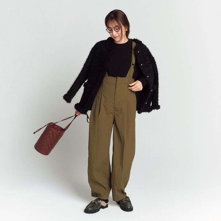 秋のサロペットコーデ