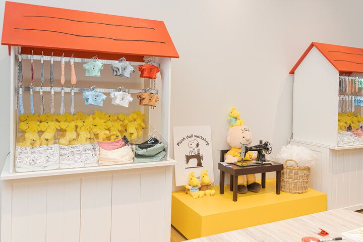 スヌーピーミュージアムのぬいぐるみワークショップに「ウッドストック」が新登場！期間限定オリジナル缶バッジ作りも