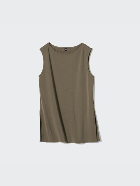 ユニクロのクレープジャージーノースリーブTシャツ