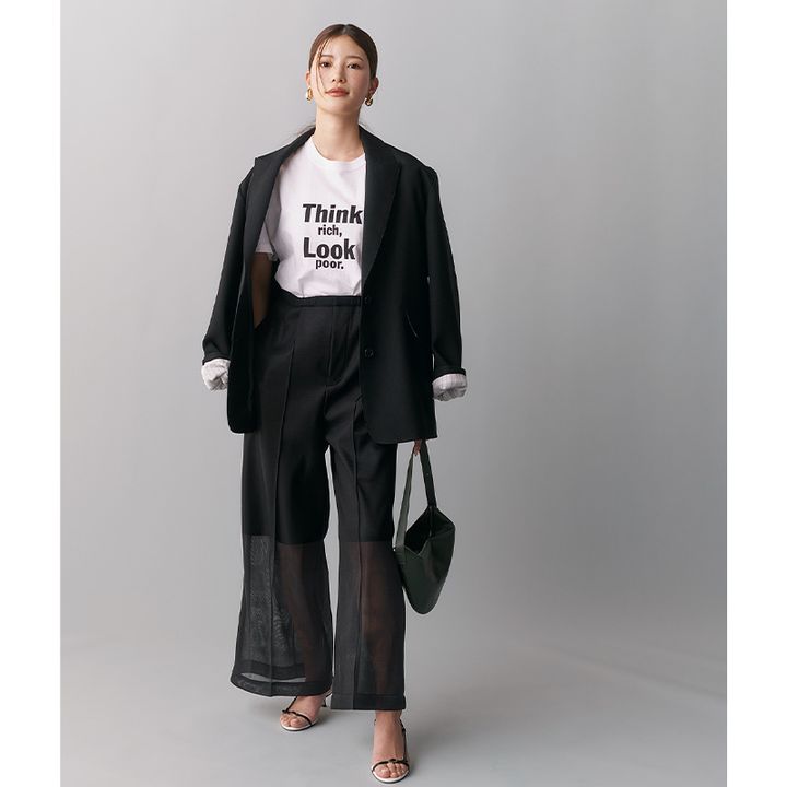 最高気温20度の服装例：無難なジャケットコーデも『シアーパンツ』で更新