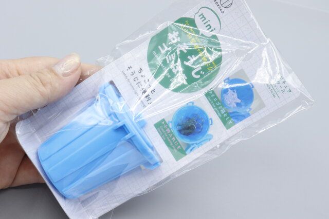 キャンドゥのmini おそうじゴミばこのパッケージ2