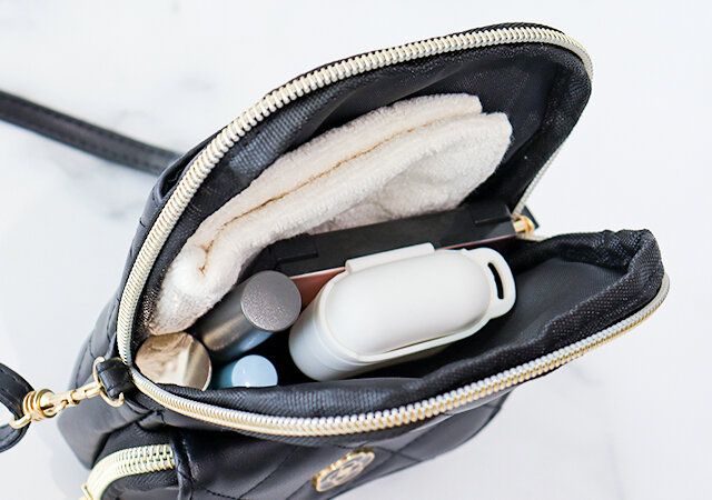 スマホポーチ メイン収納 実用例