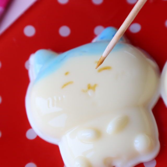 ハチワレ プリン