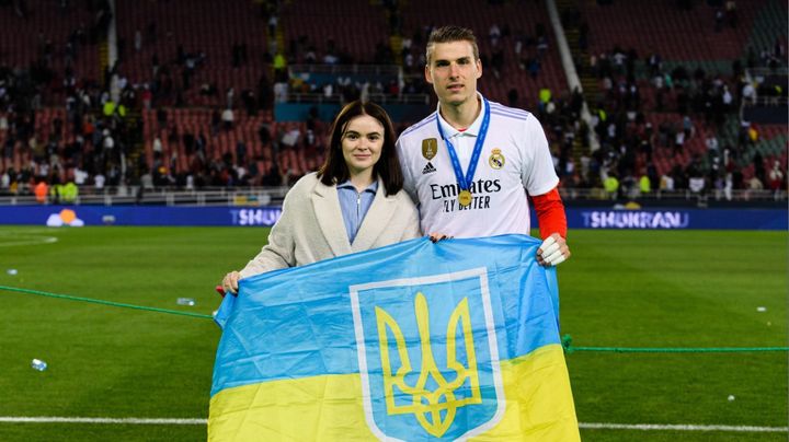 レアルGKルニン、ウクライナのEURO初戦に敗れる…愛妻は「あなたなら何でもできる」