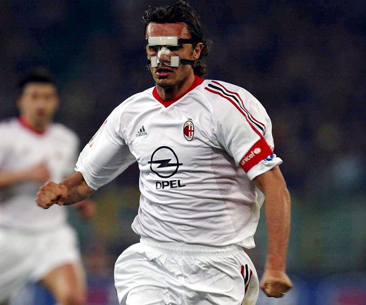 鼻骨骨折のエムバペも着用へ！フェイスマスクをつけてプレーした世界のスター6人