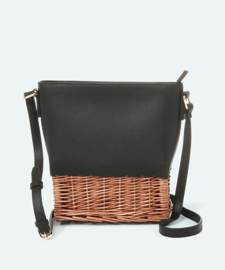 画像2: 出典：.st