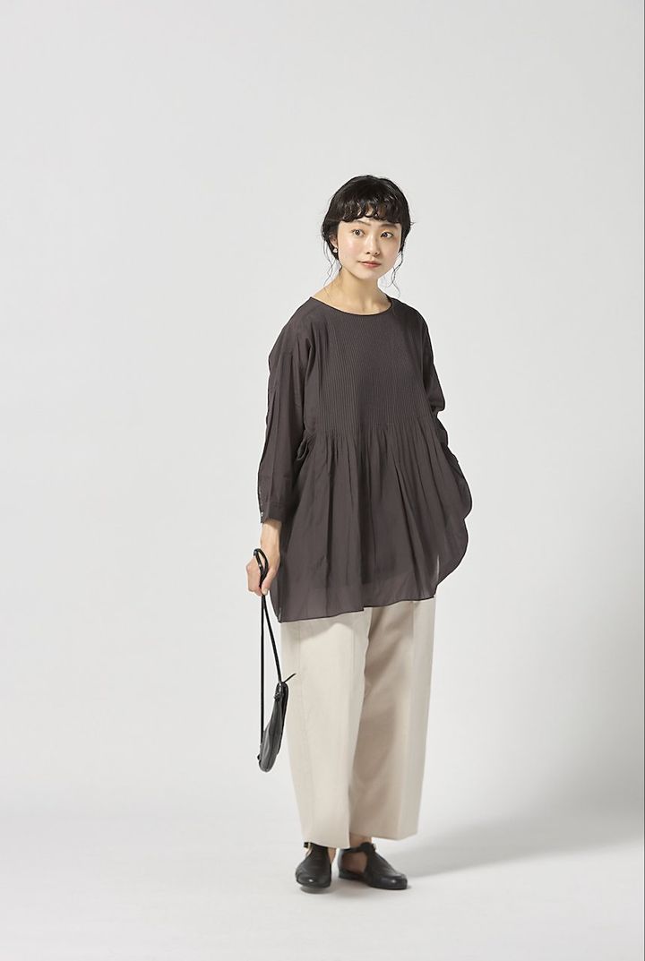 暑い日も涼しく着られる“ルーズボトム”のお手本コーデ5選。程よい抜け感が上級者な佇まい【FUDGE FRIEND おしゃれさんの毎日コーディネート】