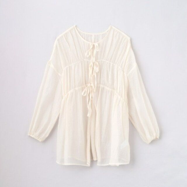 しまむらのシアーブラウス