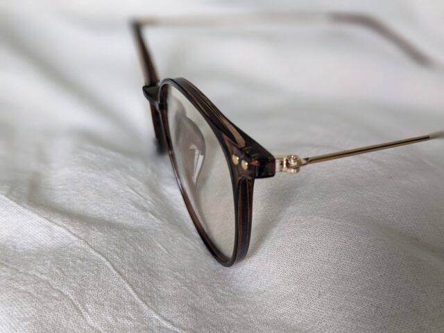 ボストン型フレーム