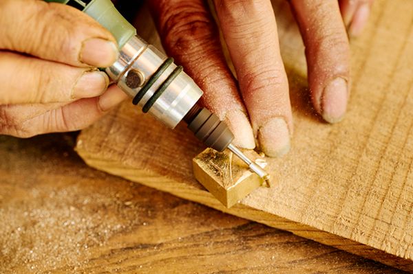 「これなんだと思う？」愛用のキャンプギアをさらに素敵にする方法!?