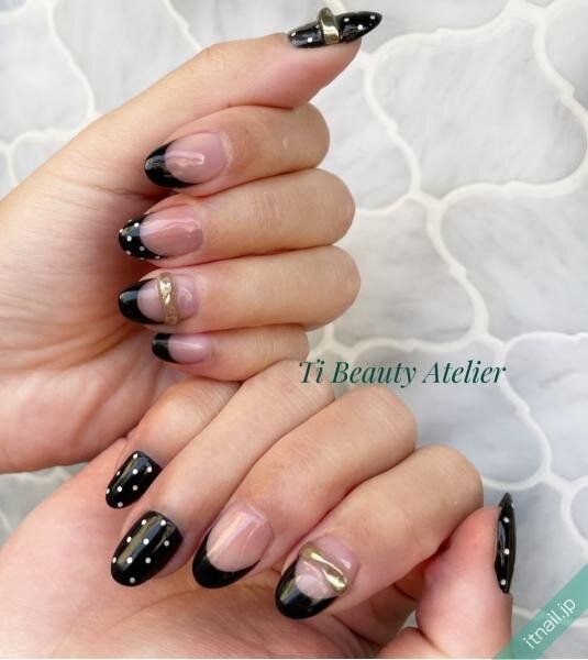 Ti Beauty Atelierが投稿したネイルデザイン [photoid:I0112509] via Itnail Design (735317)