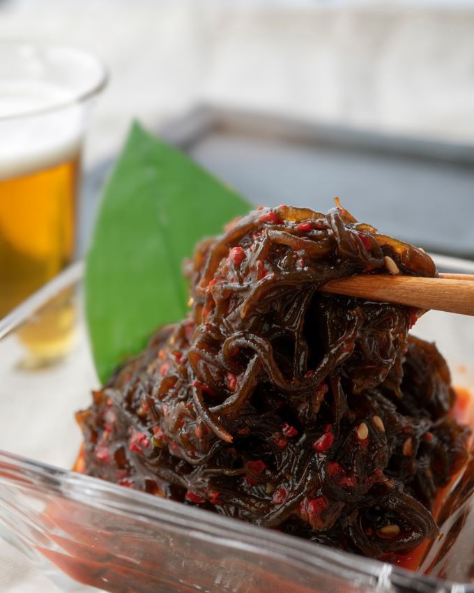 沖縄県伊是名島産 完熟もずくキムチ