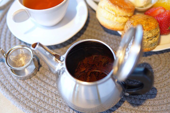 お庭のある素敵な邸宅カフェ「茶室 雨ト音」でクリームティーを楽しむスローな時間♪