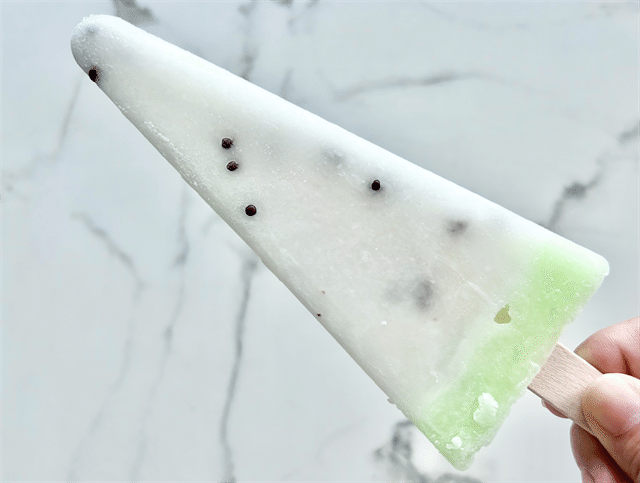 ロッテ 幻！？の白い スイカバー 中身