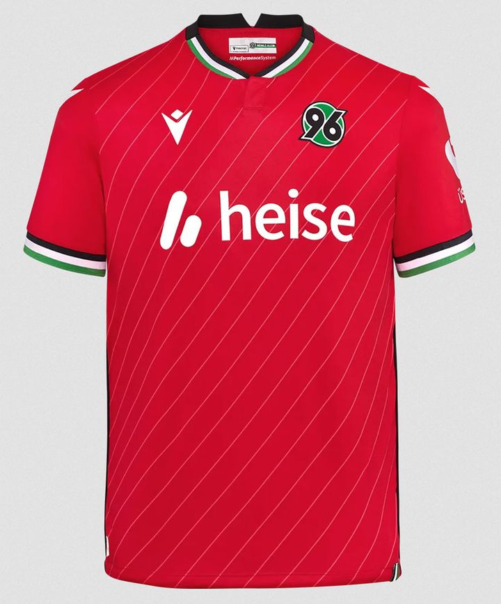 室屋成のハノーファー、2024-25新ユニフォームを発表！ストライプの「角度」にこだわりのデザイン