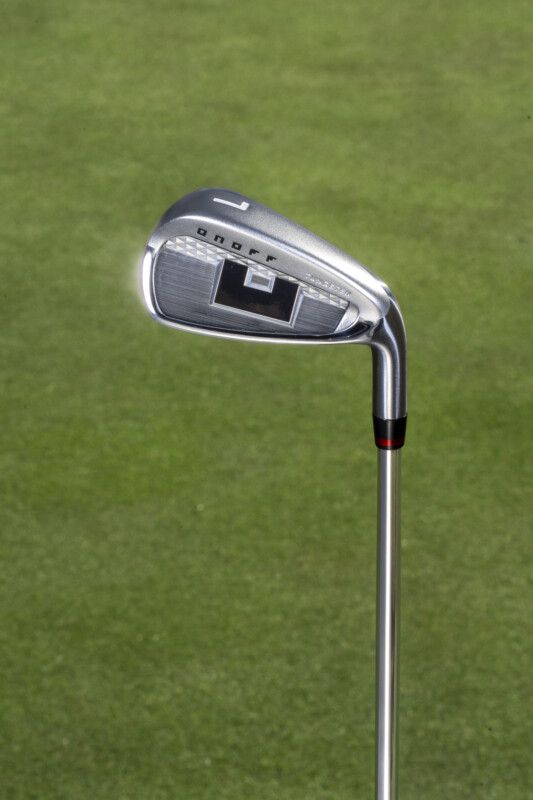 最新アイアンの打ちこなし方！「フェースを開閉…」とプロが解説