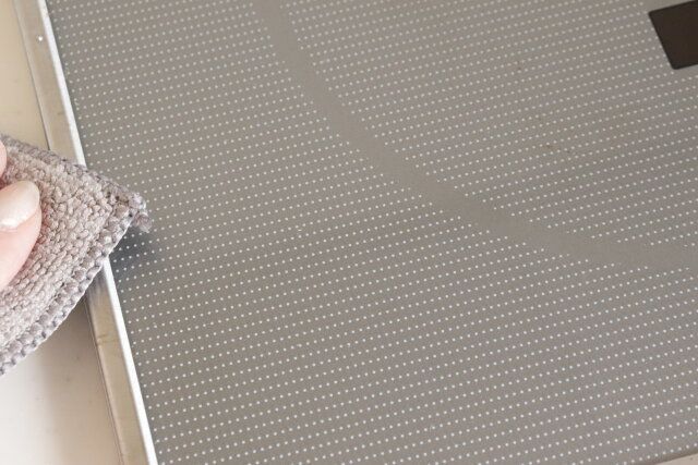 ダイソー ササッとクリーナー フィルム面 使用感