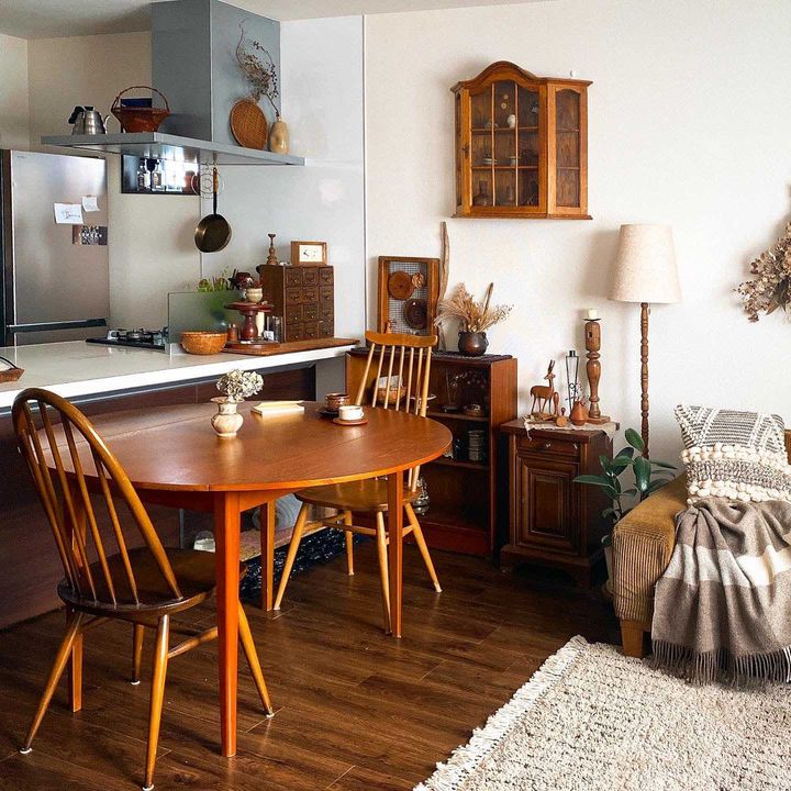 圧倒的に大多数です！おしゃれな家のダイニングテーブルは長方形？それとも丸型？