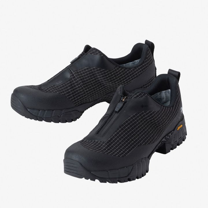 タウント II ゴアテックス ¥26,400／THE NORTH FACE