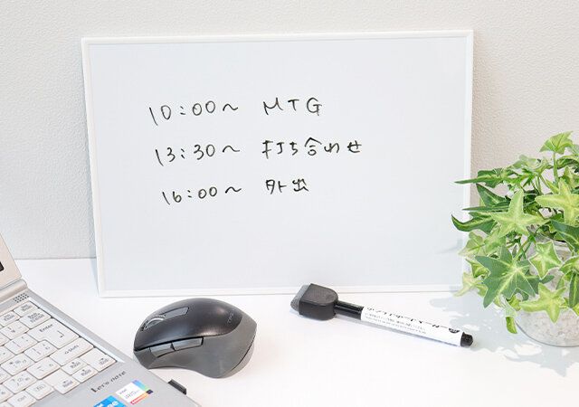 セリアのホワイトボード マグネットタイプ