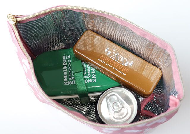 ハワイアンデザイン 保冷ポーチ 実用例