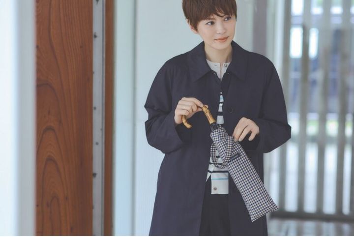 アクアスキュータム クラブチェック柄の折りたたみ傘