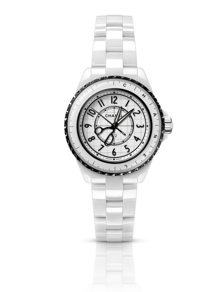 「J12 クチュール」（高耐性ホワイトセラミック×SS、ケース径33mm、クォーツ、数量限定）￥1,182,500