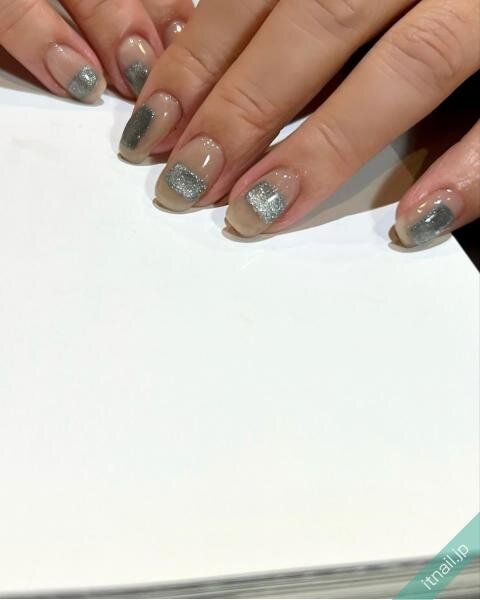 IRISÉEが投稿したネイルデザイン [photoid:I0129618] via Itnail Design (735429)