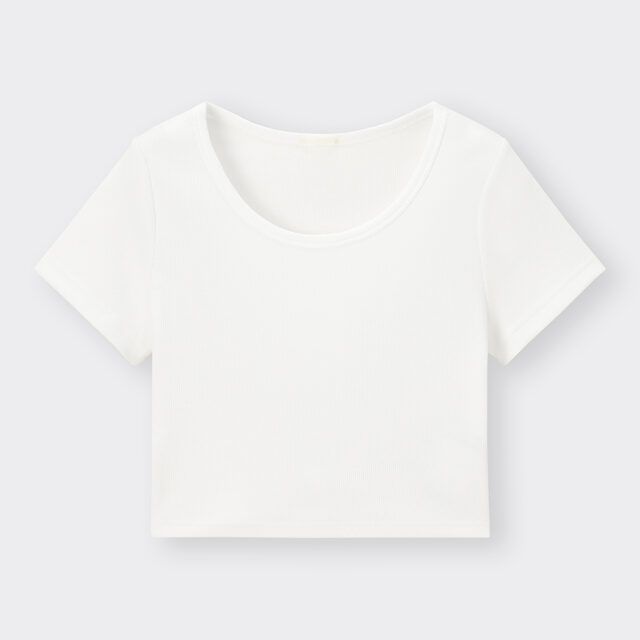 GUの「白Tシャツ」 