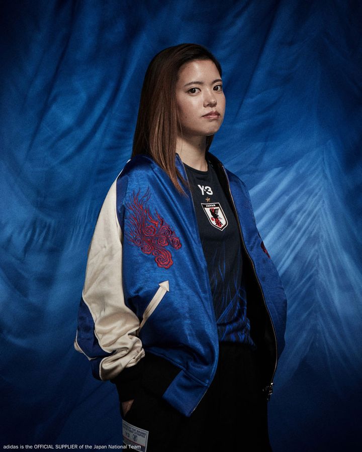 衝撃の“スカジャン風”も！新ユニ発表の日本代表、「Y-3」とコラボの2024新作コレクションが登場